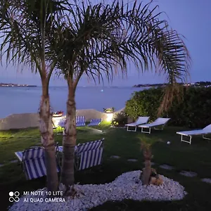 Casa Con Piscina E Vista Mare Dal Giardino Fanusa